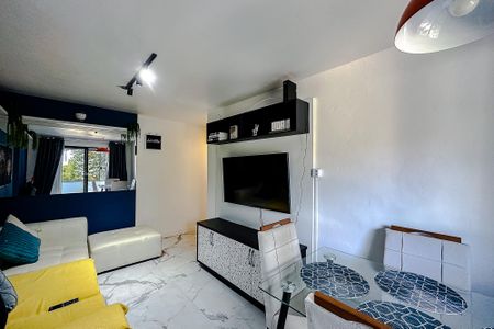 Apartamento para alugar com 61m², 2 quartos e 1 vaga Apartamento para alugar com 61m², 2 quartos e 1 vagaSala