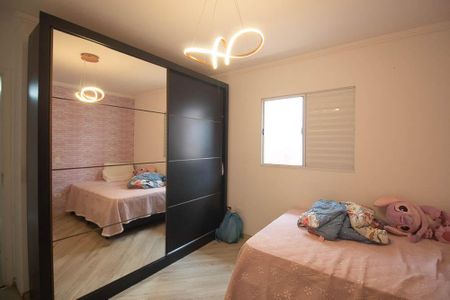 Casa à venda com 107m², 3 quartos e 2 vagasQuarto 1