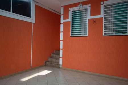 Casa à venda com 107m², 3 quartos e 2 vagasGaragem