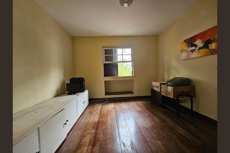 Casa à venda com 94m², 3 quartos e 2 vagas Casa à venda com 94m², 3 quartos e 2 vagasQuarto