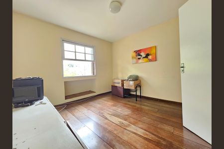 Casa à venda com 94m², 3 quartos e 2 vagas Casa à venda com 94m², 3 quartos e 2 vagasQuarto