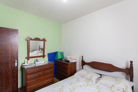 Casa à venda com 365m², 6 quartos e 3 vagasQuarto 2 - Casa 1