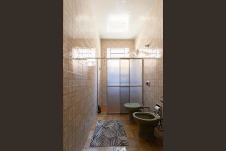 Casa à venda com 365m², 6 quartos e 3 vagasBanheiro Social - Casa 1