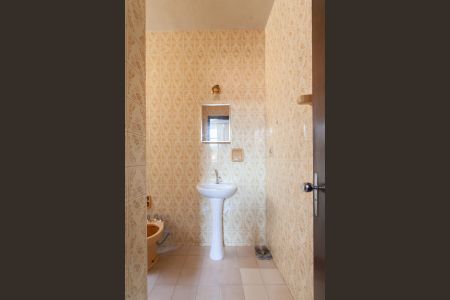 Casa à venda com 365m², 6 quartos e 3 vagasBanheiro da Suíte - Casa 1