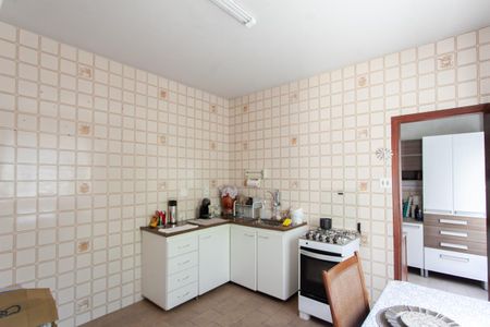 Casa à venda com 365m², 6 quartos e 3 vagasCozinha - Casa 2