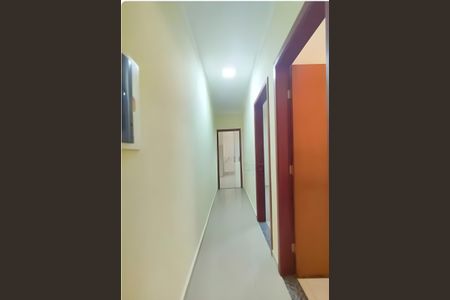 Corredor de casa para alugar com 2 quartos, 91m² em São Salvador, Belo Horizonte