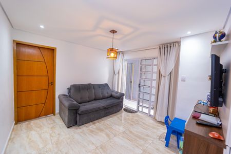 Casa à venda com 148m², 2 quartos e 3 vagasSala