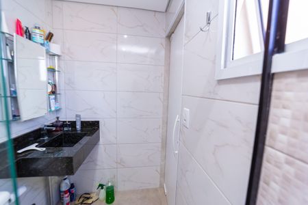 Casa à venda com 148m², 2 quartos e 3 vagasBanheiro da Suíte 1