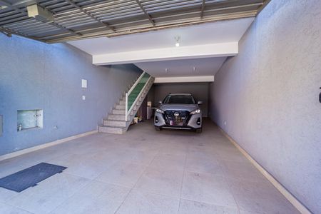 Casa à venda com 148m², 2 quartos e 3 vagasGaragem