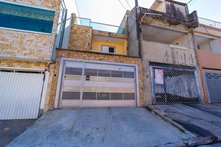 Casa à venda com 148m², 2 quartos e 3 vagasFachada