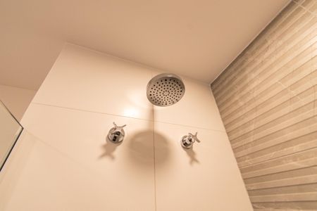 Studio para alugar com 23m², 1 quarto e sem vaga Studio para alugar com 23m², 1 quarto e sem vagaBanheiro