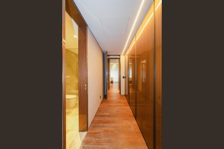 Apartamento à venda com 158m², 2 quartos e 2 vagasSuíte 1