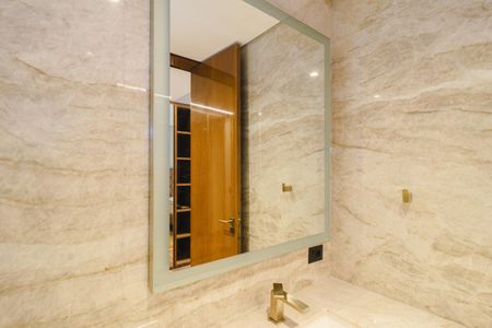 Apartamento à venda com 158m², 2 quartos e 2 vagasBanheiro da Suíte 2