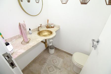 Apartamento para alugar com 200m², 4 quartos e 3 vagasLavabo