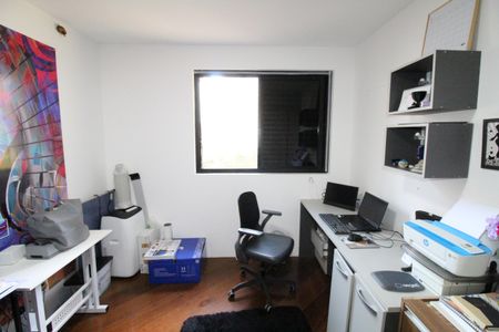 Apartamento para alugar com 200m², 4 quartos e 3 vagasQuarto 2