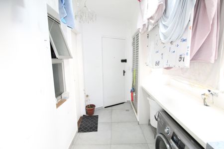 Apartamento para alugar com 200m², 4 quartos e 3 vagasÁrea de Serviço