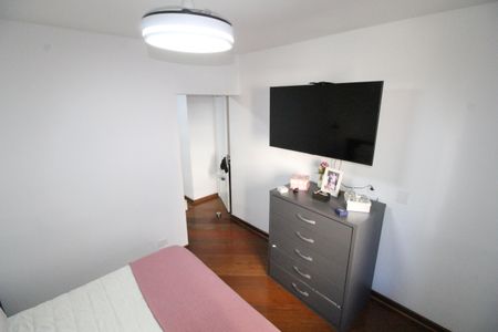 Apartamento para alugar com 200m², 4 quartos e 3 vagasSuíte 2