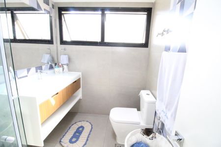 Apartamento para alugar com 200m², 4 quartos e 3 vagasBanheiro 1