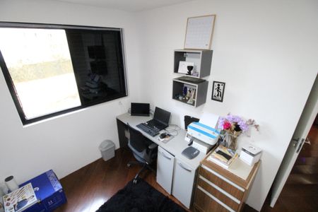 Apartamento para alugar com 200m², 4 quartos e 3 vagasQuarto 2