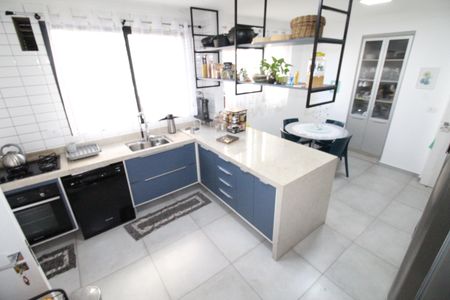 Apartamento para alugar com 200m², 4 quartos e 3 vagasCozinha