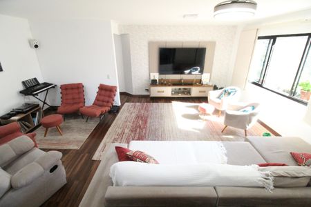 Apartamento para alugar com 200m², 4 quartos e 3 vagasSala 1