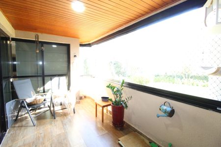 Apartamento para alugar com 200m², 4 quartos e 3 vagasSacada Sala