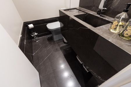 Apartamento à venda com 173m², 4 quartos e 3 vagas Apartamento à venda com 173m², 4 quartos e 3 vagasLavabo