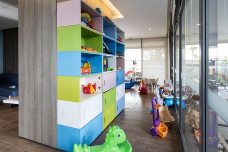 Apartamento à venda com 173m², 4 quartos e 3 vagas Apartamento à venda com 173m², 4 quartos e 3 vagasÁrea comum