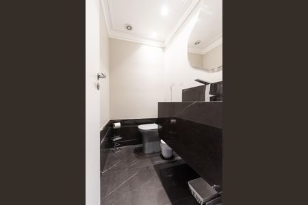 Apartamento à venda com 173m², 4 quartos e 3 vagas Apartamento à venda com 173m², 4 quartos e 3 vagasLavabo