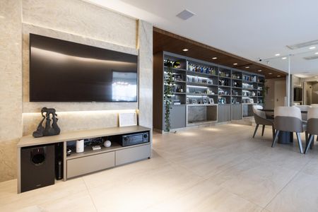 Apartamento à venda com 173m², 4 quartos e 3 vagas Apartamento à venda com 173m², 4 quartos e 3 vagasSala