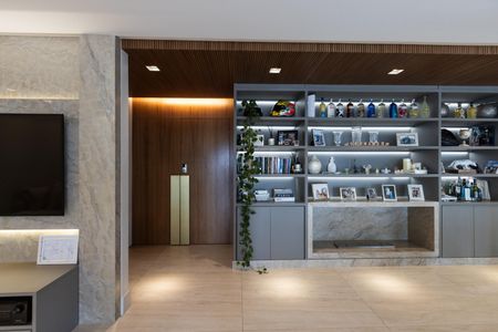 Apartamento à venda com 173m², 4 quartos e 3 vagas Apartamento à venda com 173m², 4 quartos e 3 vagasSala