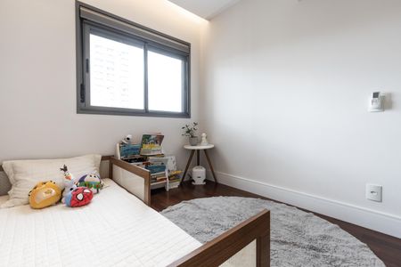 Apartamento à venda com 173m², 4 quartos e 3 vagas Apartamento à venda com 173m², 4 quartos e 3 vagasSuíte 2