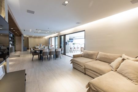 Apartamento à venda com 173m², 4 quartos e 3 vagas Apartamento à venda com 173m², 4 quartos e 3 vagasSala
