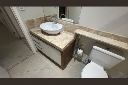 Casa à venda com 100m², 3 quartos e 3 vagasBanheiro