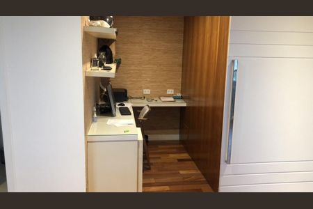 Apartamento à venda com 163m², 3 quartos e 2 vagasEscritorio