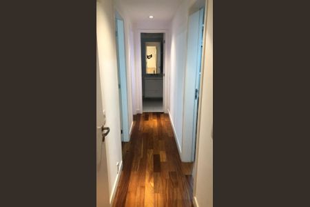 Apartamento à venda com 163m², 3 quartos e 2 vagasCorredor