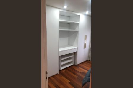 Apartamento à venda com 163m², 3 quartos e 2 vagasQuarto