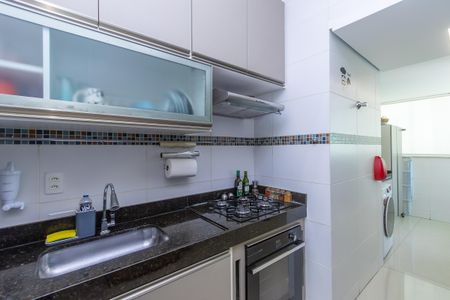 Apartamento à venda com 68m², 2 quartos e 1 vagaCozinha