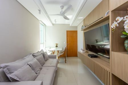 Sala de apartamento à venda com 2 quartos, 68m² em Castelo, Belo Horizonte