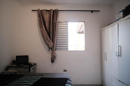 Casa à venda com 200m², 5 quartos e 3 vagasQuarto 2