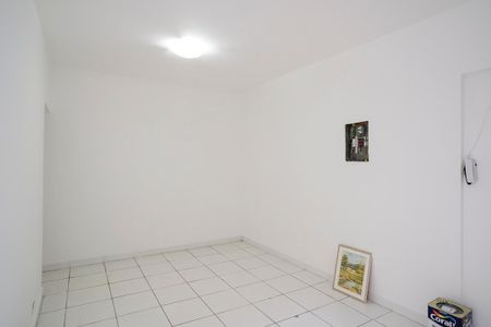 Apartamento para alugar com 77m², 2 quartos e 1 vagaSala