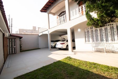 Casa à venda com 306m², 4 quartos e 5 vagasGaragem