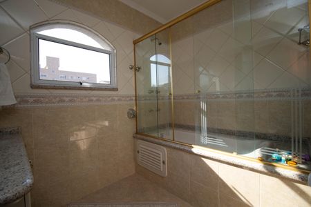 Casa à venda com 306m², 4 quartos e 5 vagasBanheiro