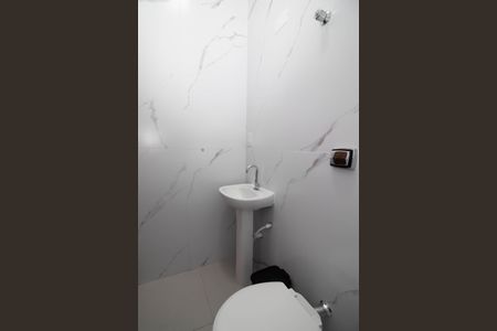 Casa à venda com 306m², 4 quartos e 5 vagasBanheiro de Serviço