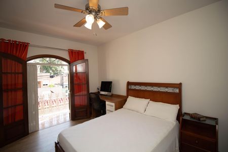 Casa à venda com 306m², 4 quartos e 5 vagasQuarto 1