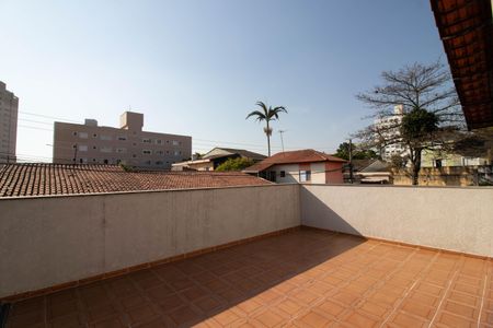 Casa à venda com 306m², 4 quartos e 5 vagasTerraço