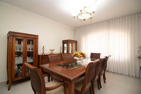 Casa à venda com 306m², 4 quartos e 5 vagasSala de Jantar