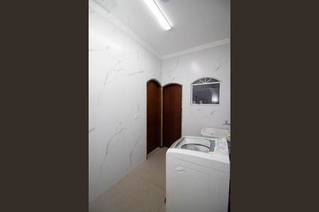 Casa à venda com 306m², 4 quartos e 5 vagasÁrea de Serviço