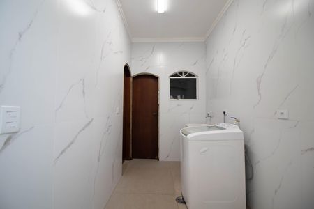 Casa à venda com 306m², 4 quartos e 5 vagasÁrea de Serviço