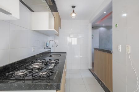 Apartamento à venda com 63m², 3 quartos e 2 vagas Apartamento à venda com 63m², 3 quartos e 2 vagasCozinha e Área de Serviço